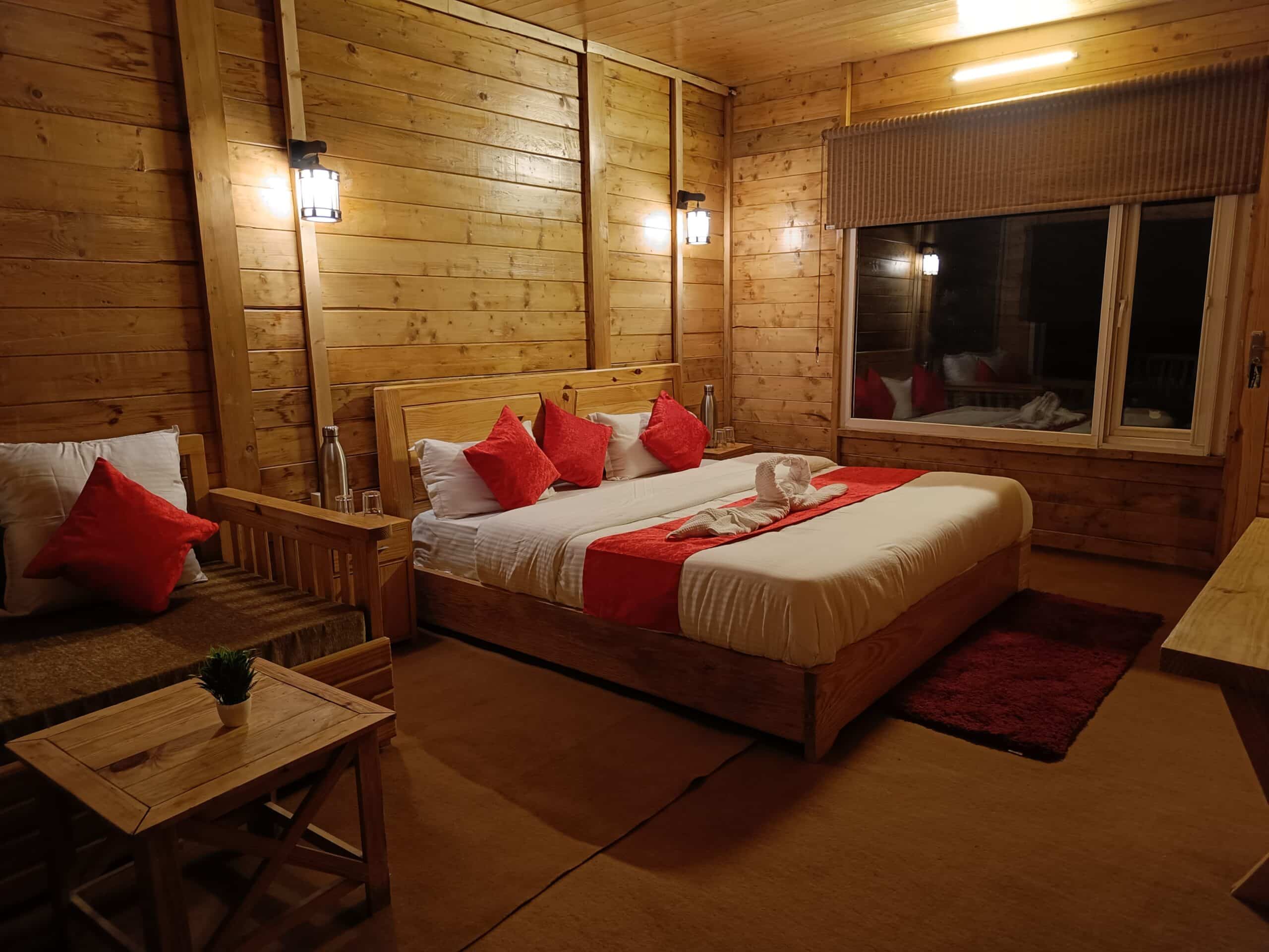 Deluxe Rooms Chopta Resort